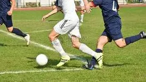 曼城狂扫伯恩利，场下五球优势显著